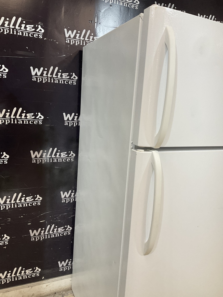 Frigidaire Used Refrigerator Top and Bottom 30x66 (white) 