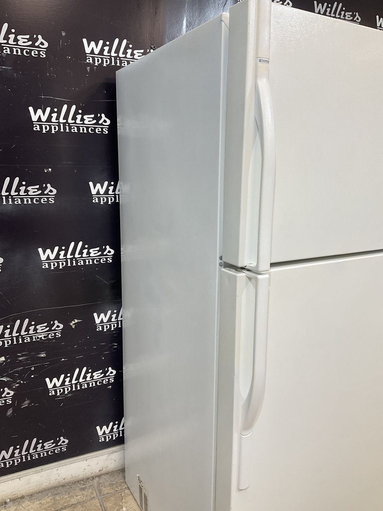 Kenmore Used Refrigerator Top and Bottom 30x65 1/2” (White) 