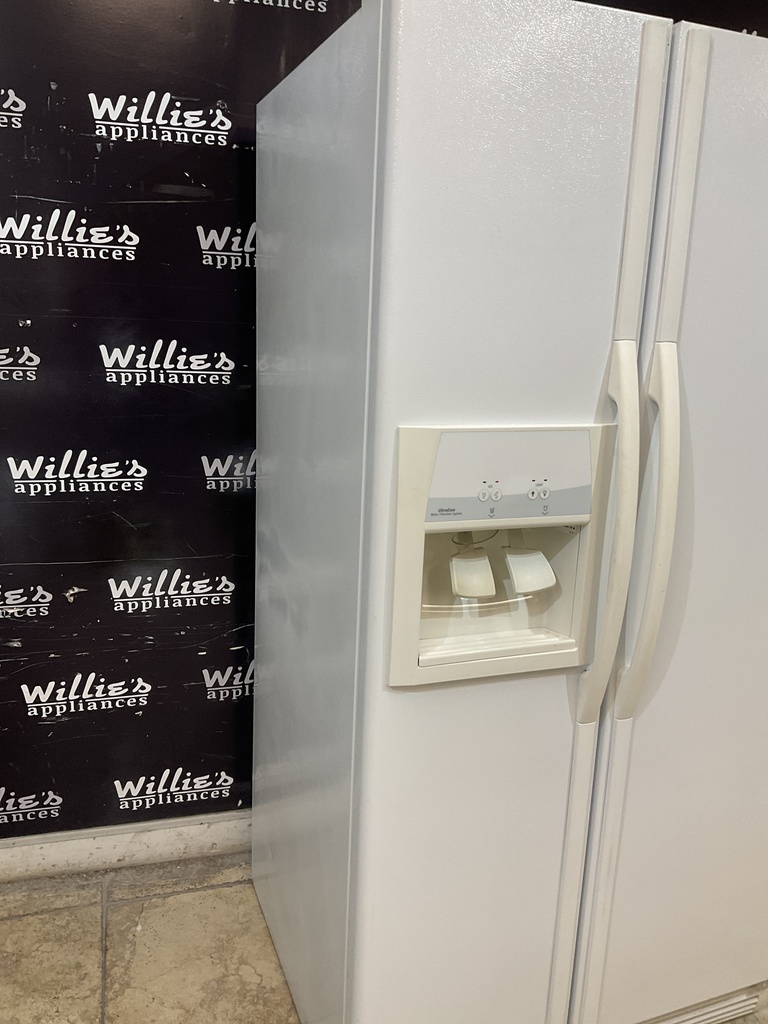 Whirlpool Used Refrigerator Side by Side 36x69 1/2” (white) 