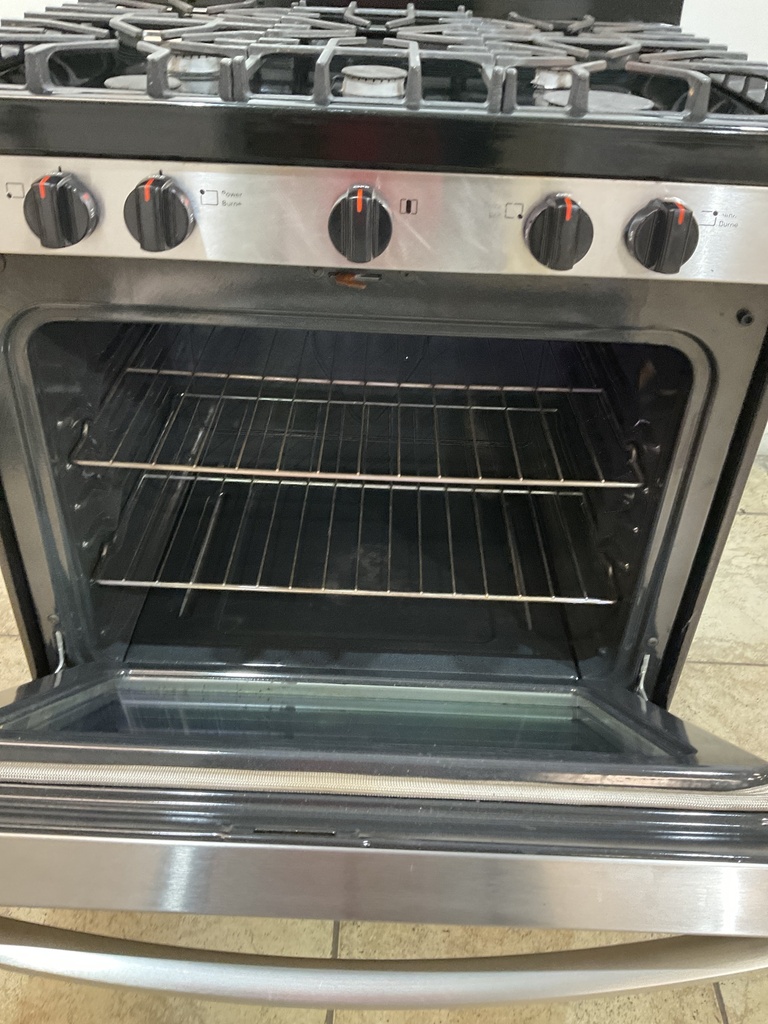 Frigidaire Used Gas Propane Stove 30inches (Stainless Steel) 
