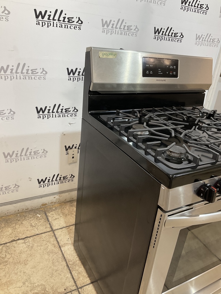 Frigidaire Used Gas Propane Stove 30inches (Stainless Steel) 