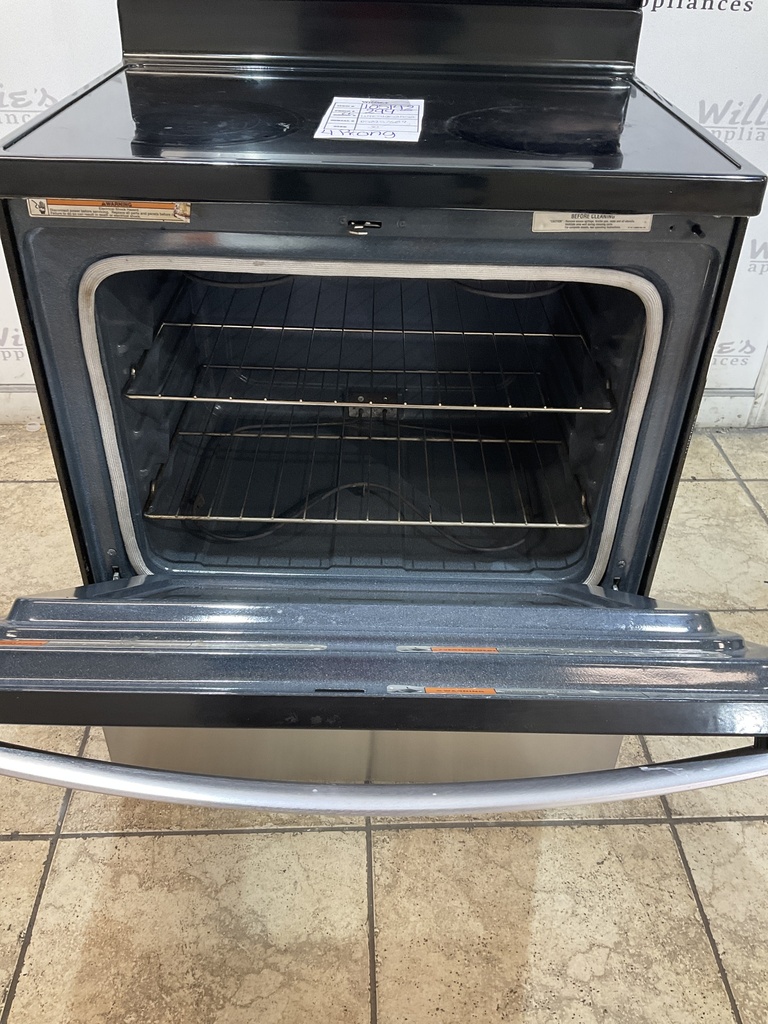 Whirlpool Used Electric Stove 220volts  (40/50 AMP) 30inches {4 prong} (Stainless steel) 