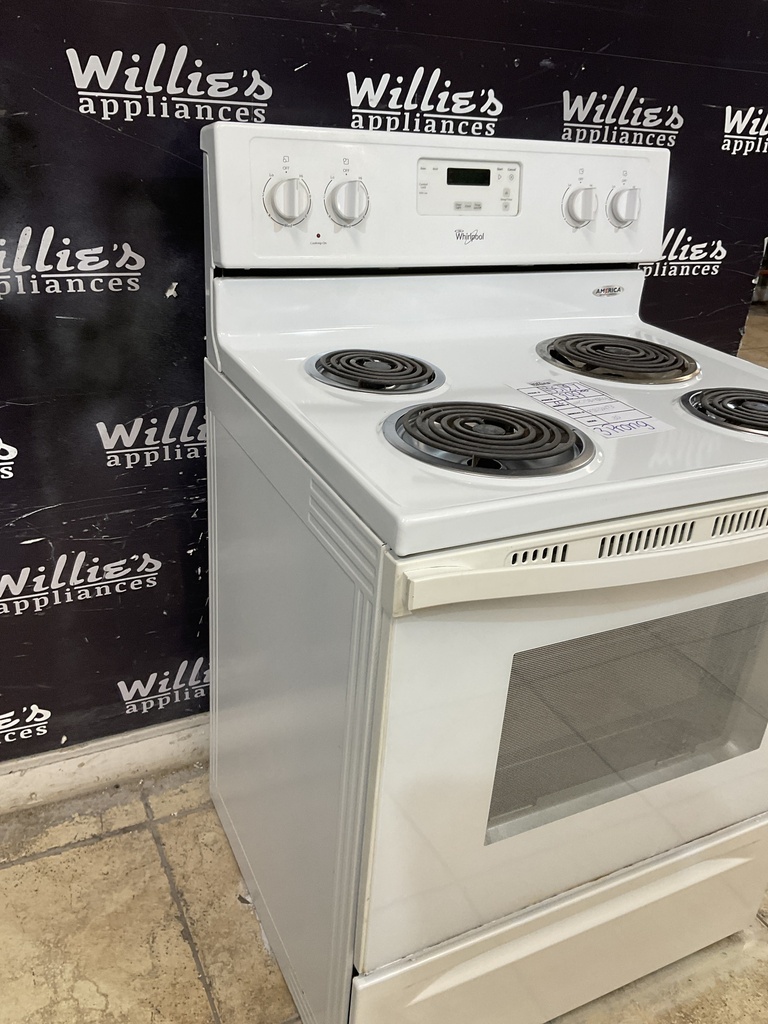 Frigidaire Used Electric Stove 220volts (40/50 AMP) 30inches {3 prong} (White) 