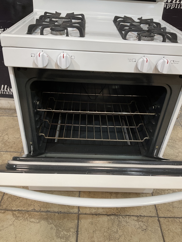 Frigidaire Used Natural Gas Stove 30inches (white) 