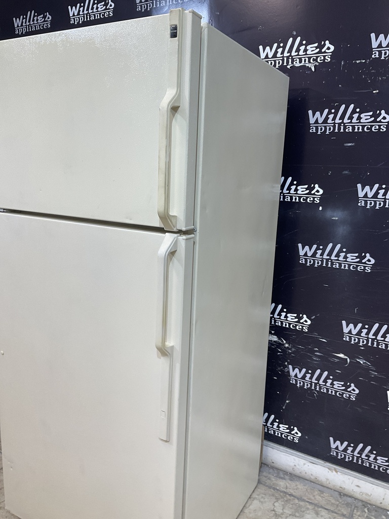 Hotpoint Used Refrigerator Top and Bottom 28x64 1/2” (bisque) 