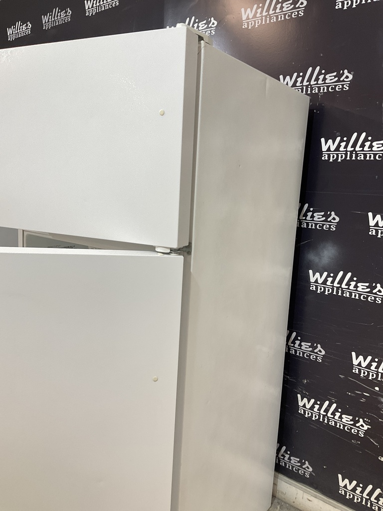 Kenmore Used Refrigerator Top and Bottom 30x66 (White) 