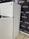 Ge Used Refrigerator Top and Bottom 28x61 1/2” (White) 