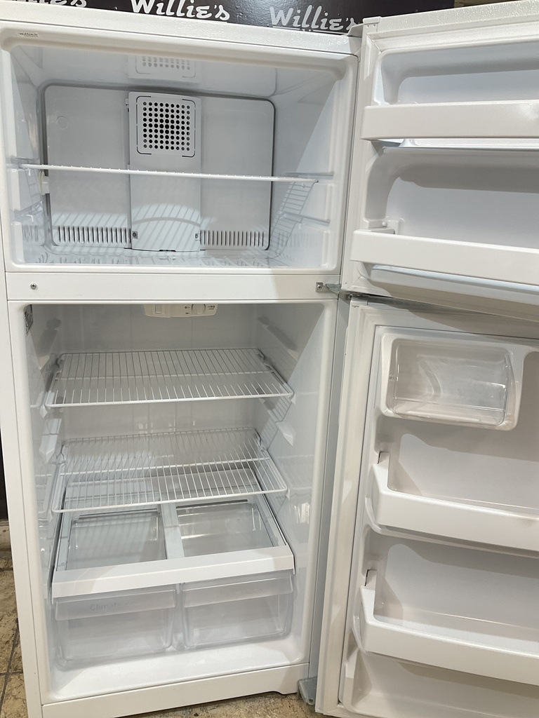Hotpoint Used Refrigerator Top and Bottom 28x61 1/2” (White) 