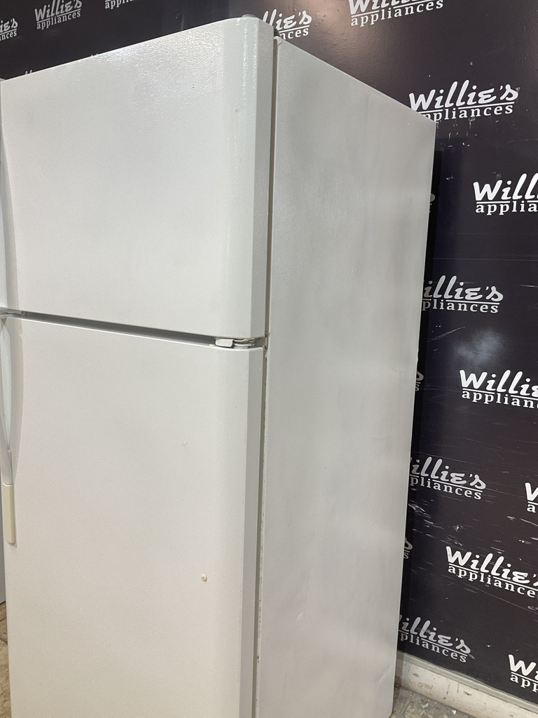 Amana Used Refrigerator Top and Bottom 30x66 1/2” (White) 