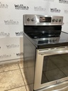 Frigidaire Used Electric Stove 220volts (40/50 AMP) 30inches {3 prong} (Stainless steel) 