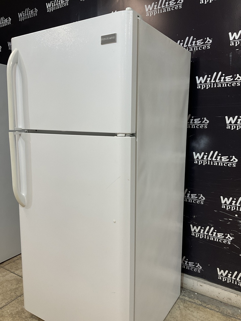 Frigidaire Used Refrigerator Top and Bottom 30x66 (White) 