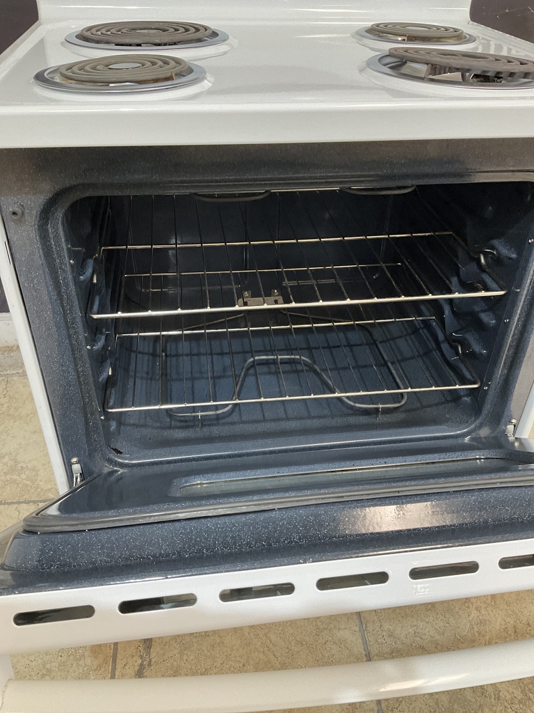 Ge Used Electric Stove 220volts (40/50 AMP) 30inches {3 prong} (white) 