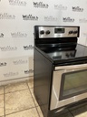 Whirlpool Used Electric Stove 220volts (40/50 AMP) 30inches {no cord} (Stainless Steel) 