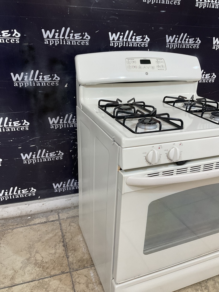 Ge Used Natural Gas Stove 30inches (Bisque) 
