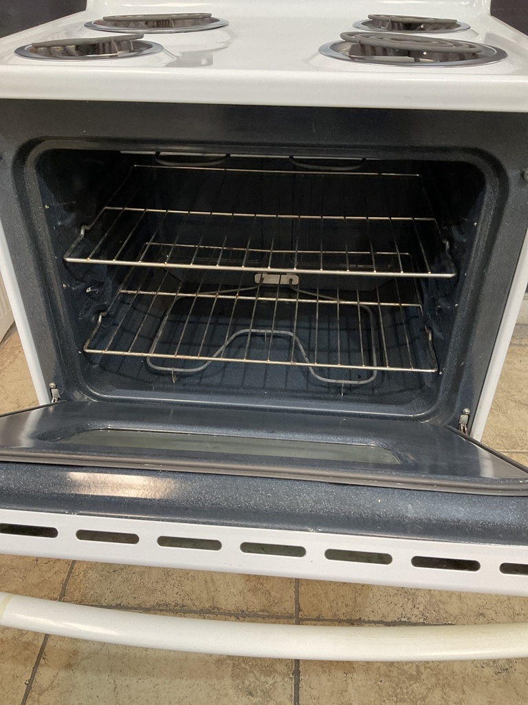 Ge Used Electric Stove 220volts (40/50AMP) 30inches {no cord} (White) 