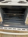 Ge Used Electric Stove 220volts (40/50AMP) 30inches {no cord} (White) 