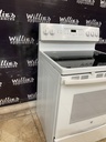 Ge Used Electric Stove 220volts (40/50 AMP) 30inches {no cord} (White) 