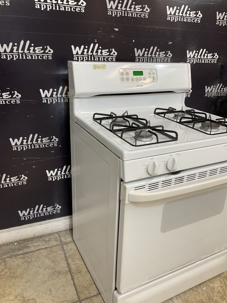 Hotpoint Used Gas Propane Stove 30inches (White) 