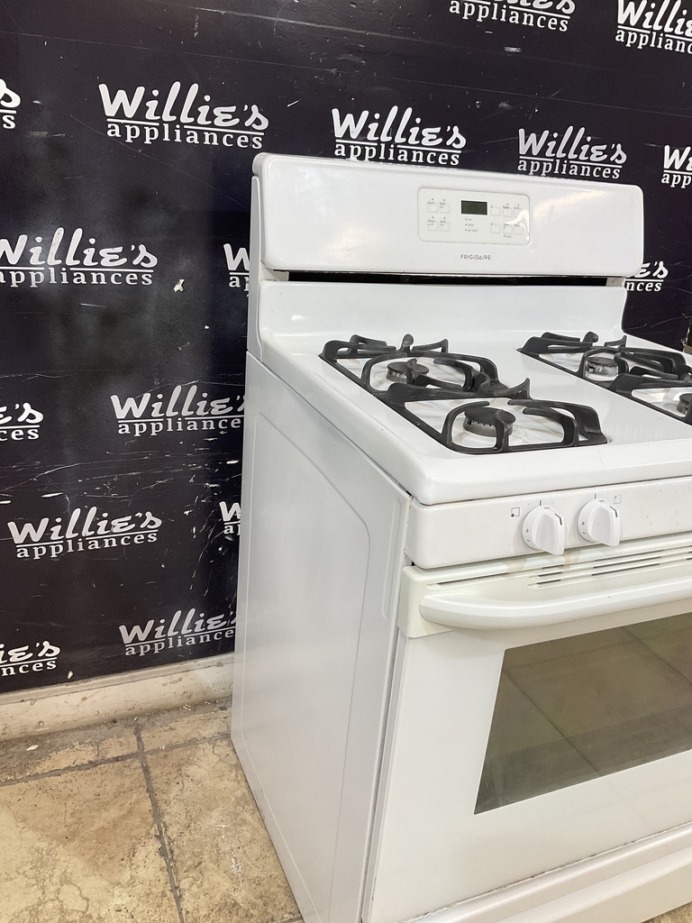 Frigidaire Used Natural Gas Stove 30inches (White) 