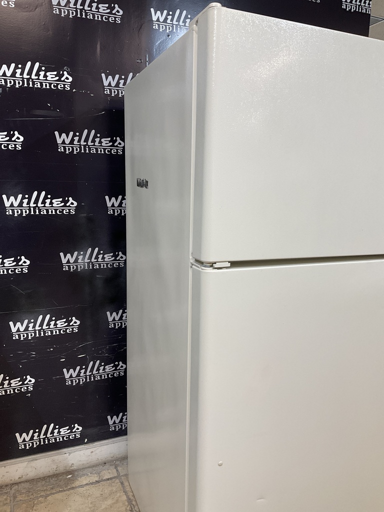 Ge Used Refrigerator Top and Bottom 33x67 1/2” (bisque) 
