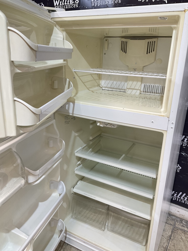 Frigidaire Used Refrigerator Top and Bottom 28x60 1/2” (white) 