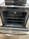 Frigidaire Used Electric Stove 220volts (40/50 AMP) 30inches {no cord} (Stainless steel) 