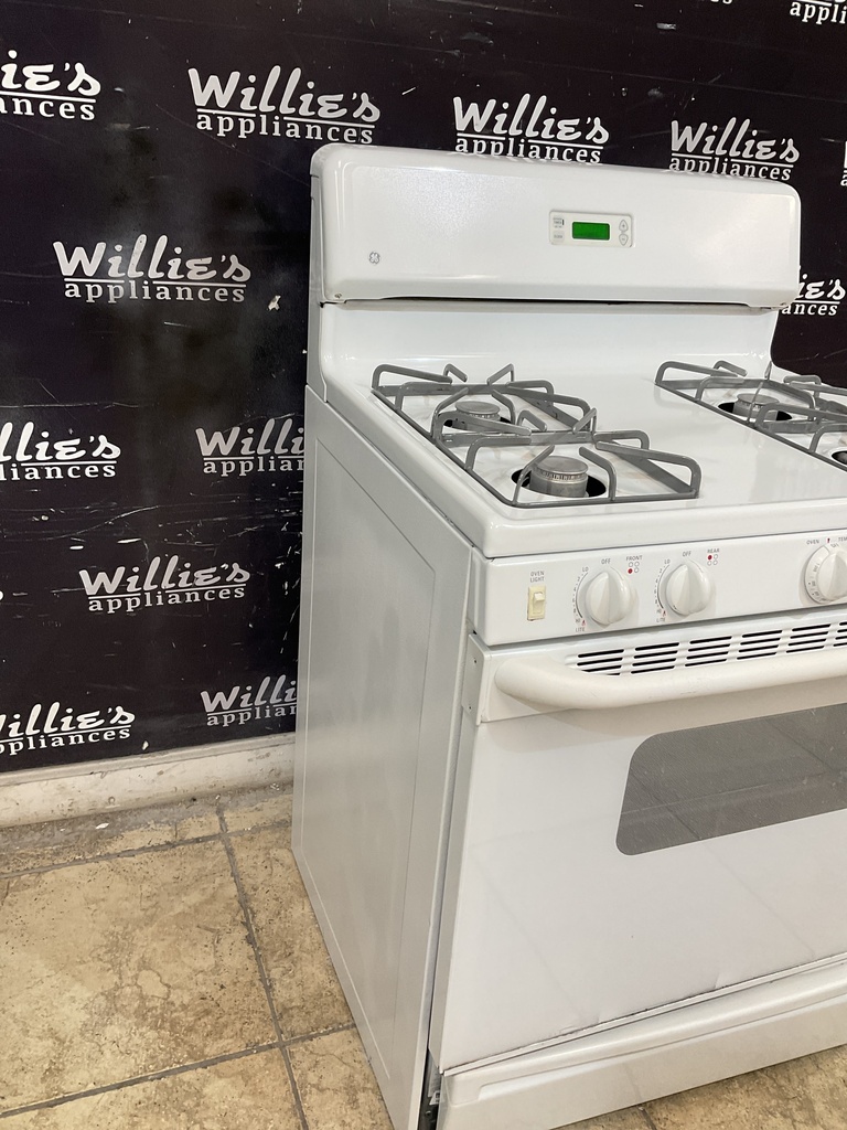 Ge Used Natural Gas Stove 30inches (White) 