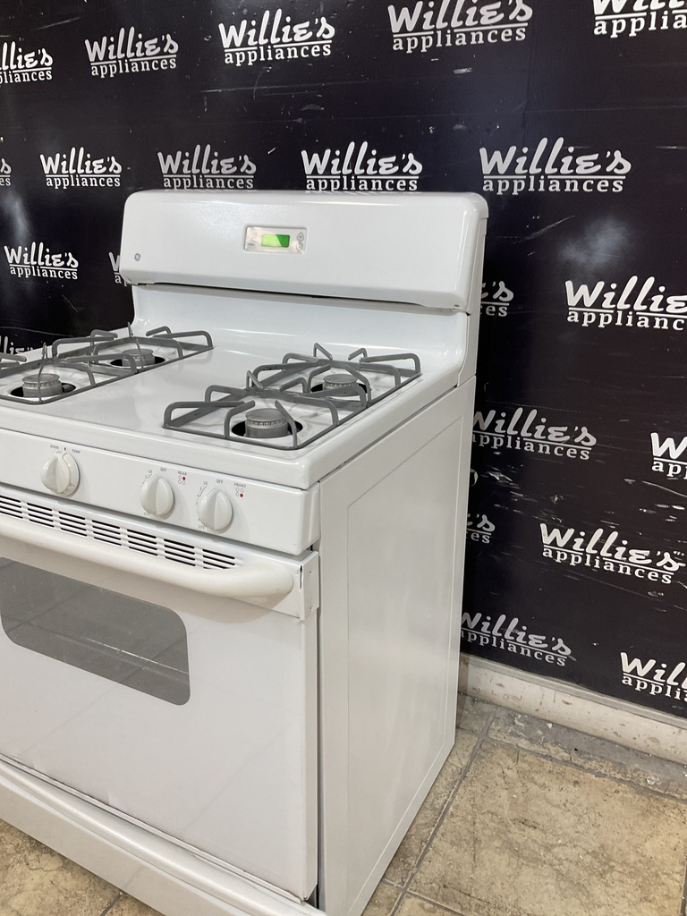 Ge Used Natural Gas Stove 30inches (White) 