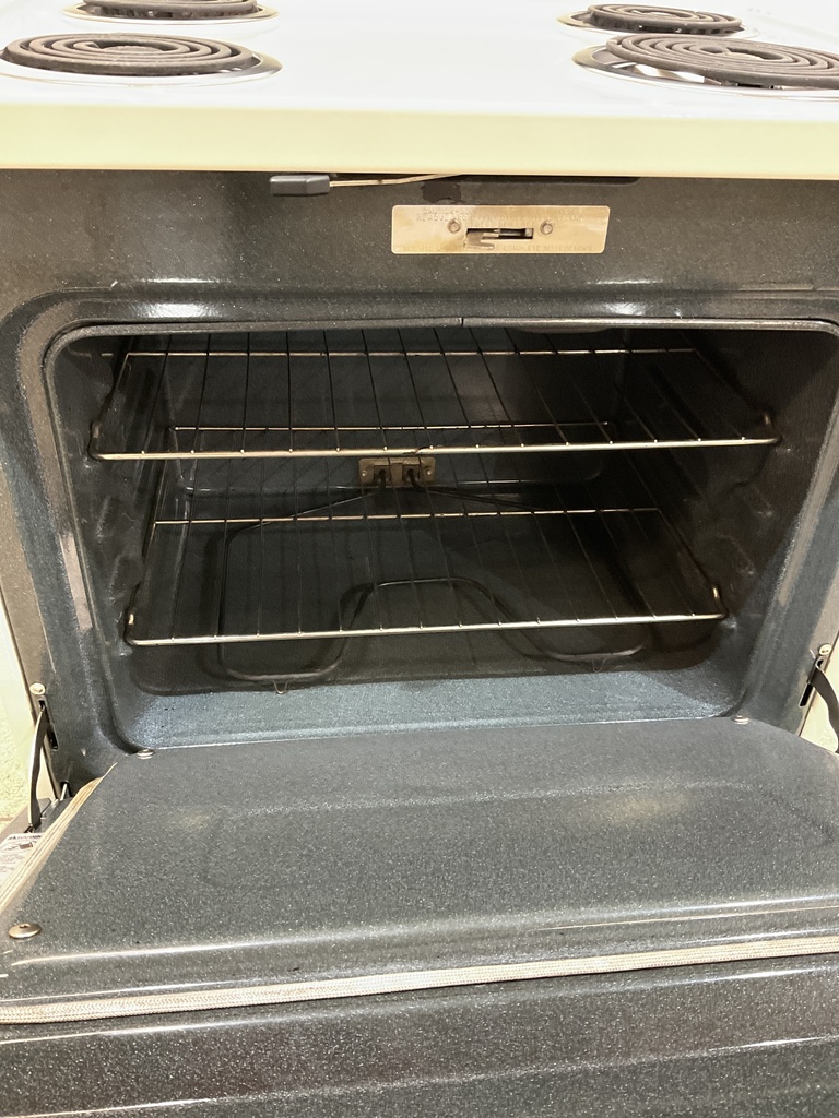 Hotpoint Used Electric Stove 220volts (40/50 AMP)  30inches {no cord} (Bisque/Black) 