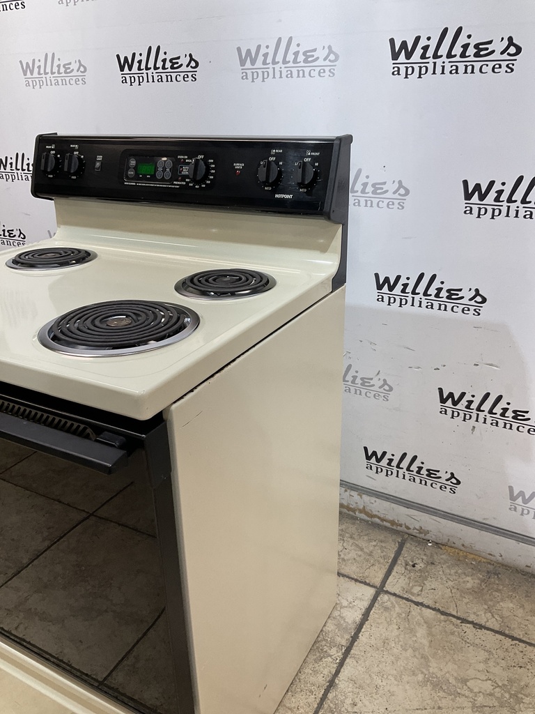 Hotpoint Used Electric Stove 220volts (40/50 AMP)  30inches {no cord} (Bisque/Black) 