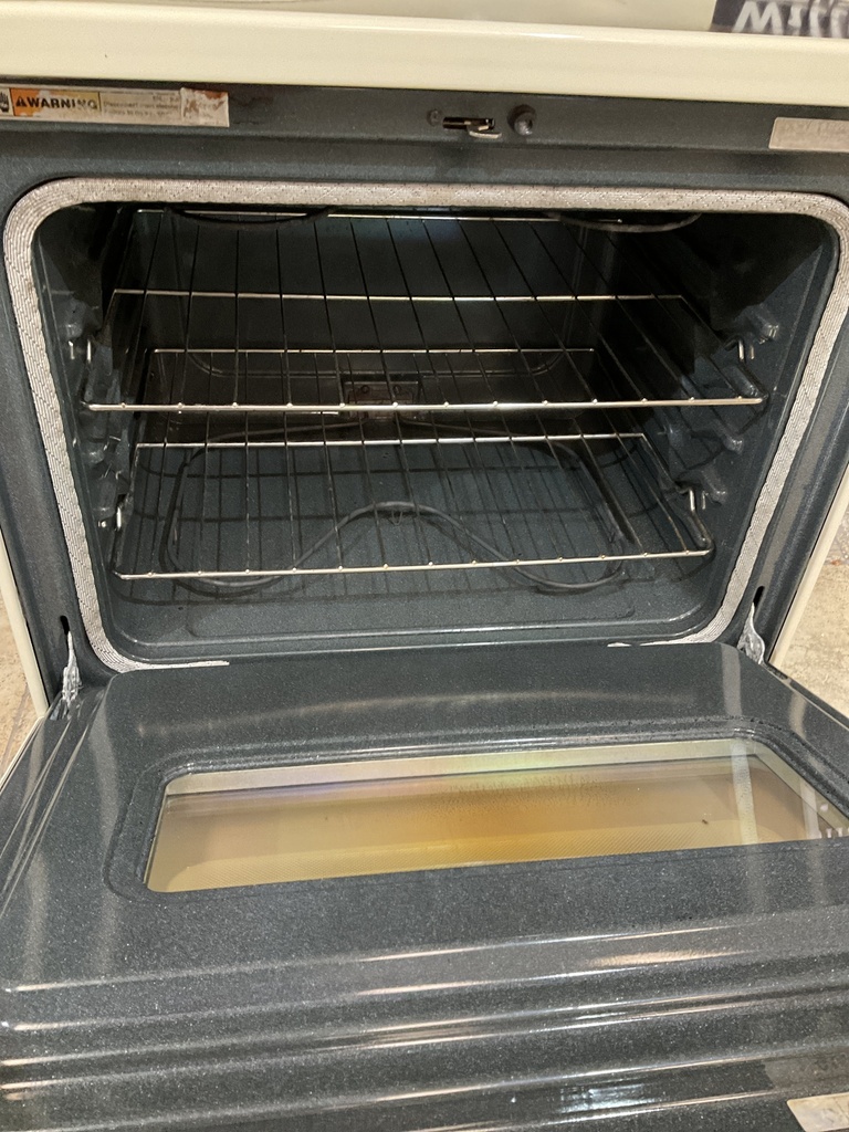 Whirlpool Used Electric Stove 220volts (40/50 AMP) 30inches {3 prong} (Bisque) 