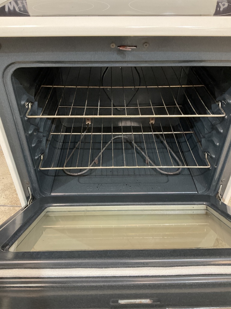 Frigidaire Used Electric Stove 220volts (40/50 AMP) 30inches {no cord} (Bisque) 