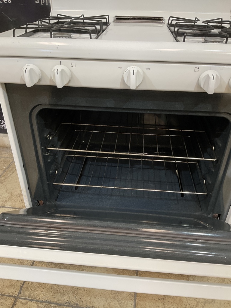 Frigidaire Used Natural Gas Stove 30inches (White)