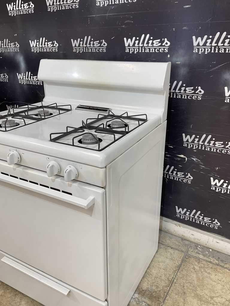 Frigidaire Used Natural Gas Stove 30inches (White)