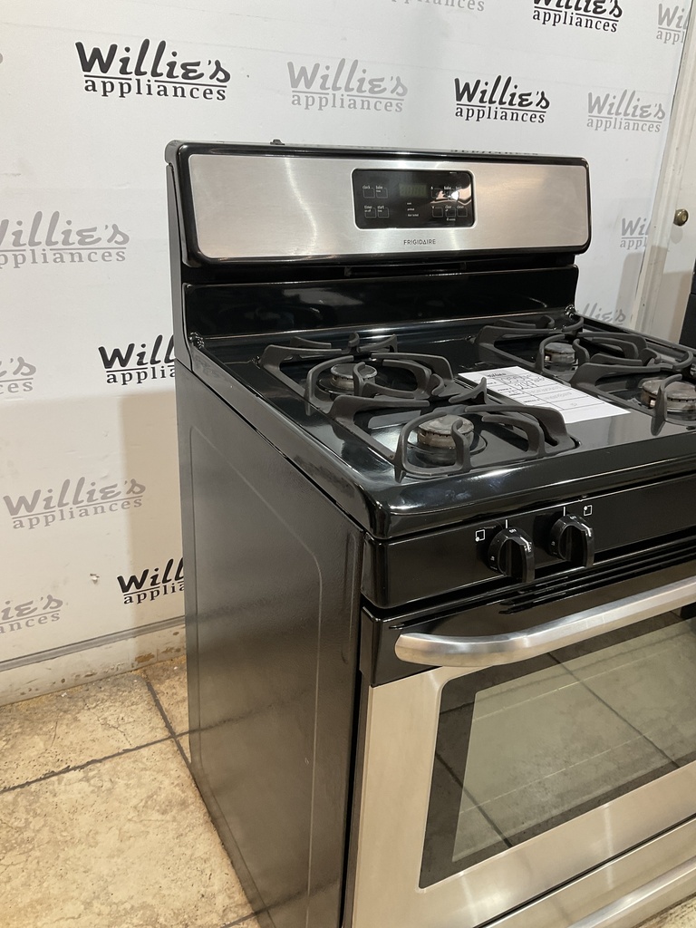 Frigidaire Used Natural Gas Stove 30inches (Stainless Steel) 