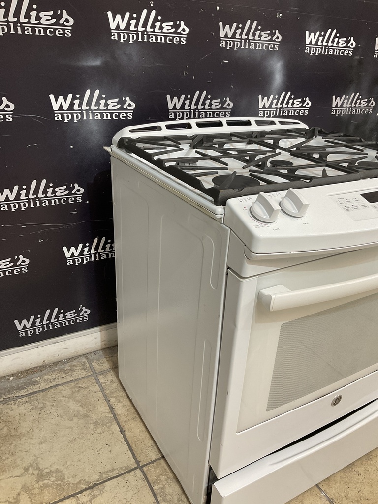 Ge Used Natural Gas Stove 30inches (White) 