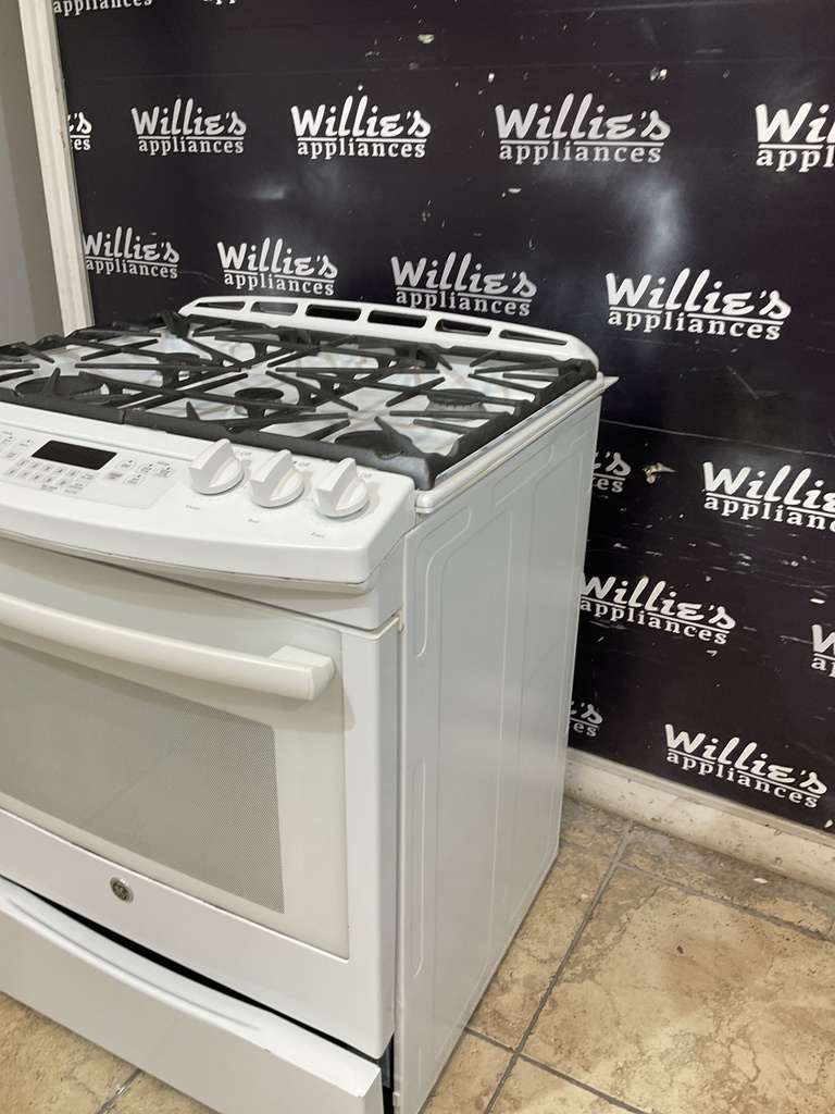 Ge Used Natural Gas Stove 30inches (White) 