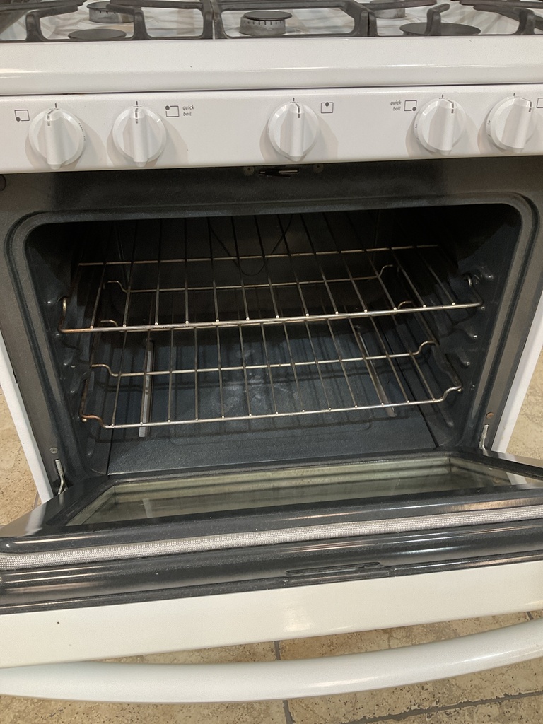 Frigidaire Used Gas Propane Stove 30inches (White)