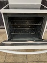 Frigidaire Used Electric Stove 220volts (40/50 AMP) 30inches {4 prong} (White)