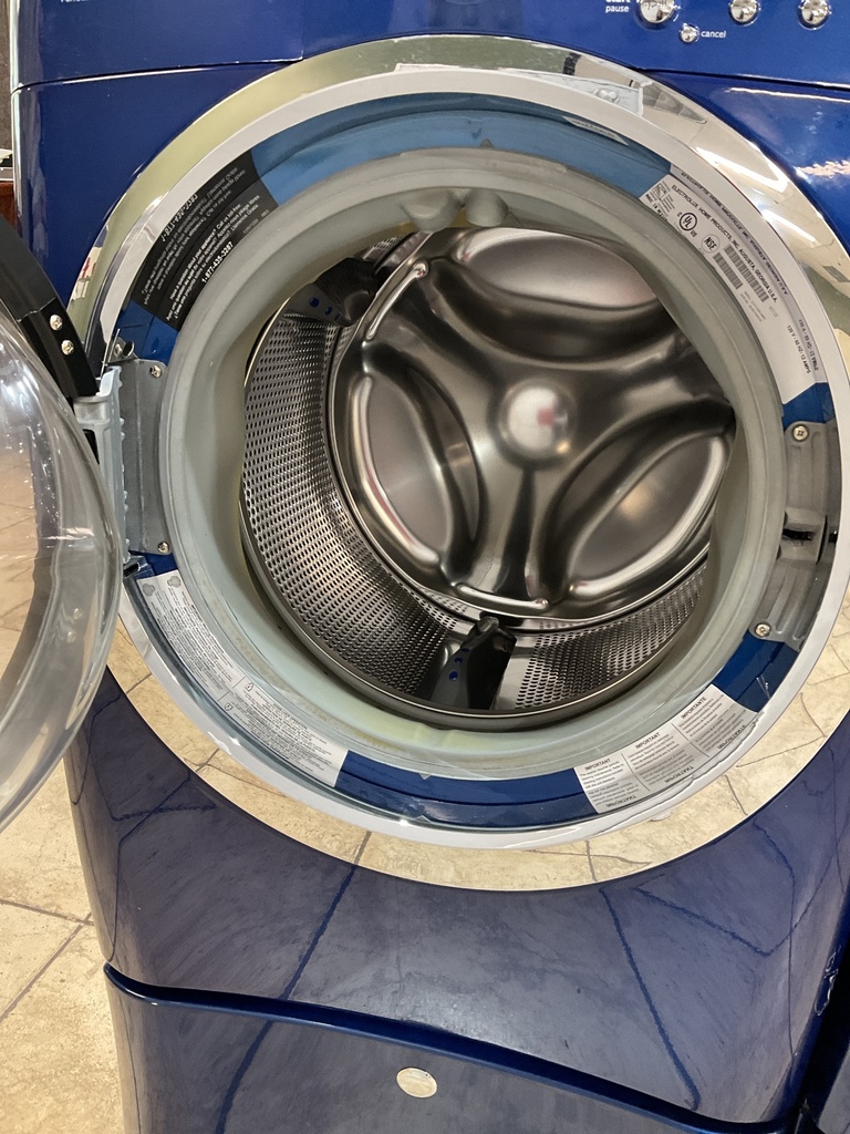 Electrolux Used Electric Set Washer/Dryer Front-load 220volts (30 AMP) 27inches {4 prong}