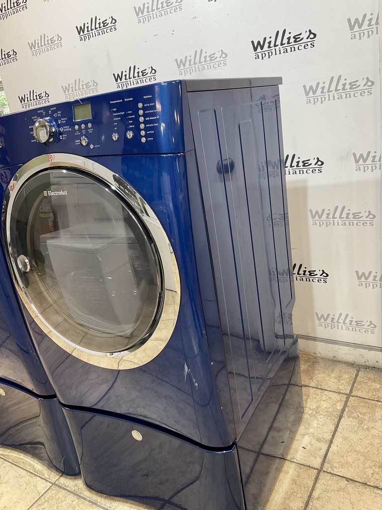 Electrolux Used Electric Set Washer/Dryer Front-load 220volts (30 AMP) 27inches {4 prong}