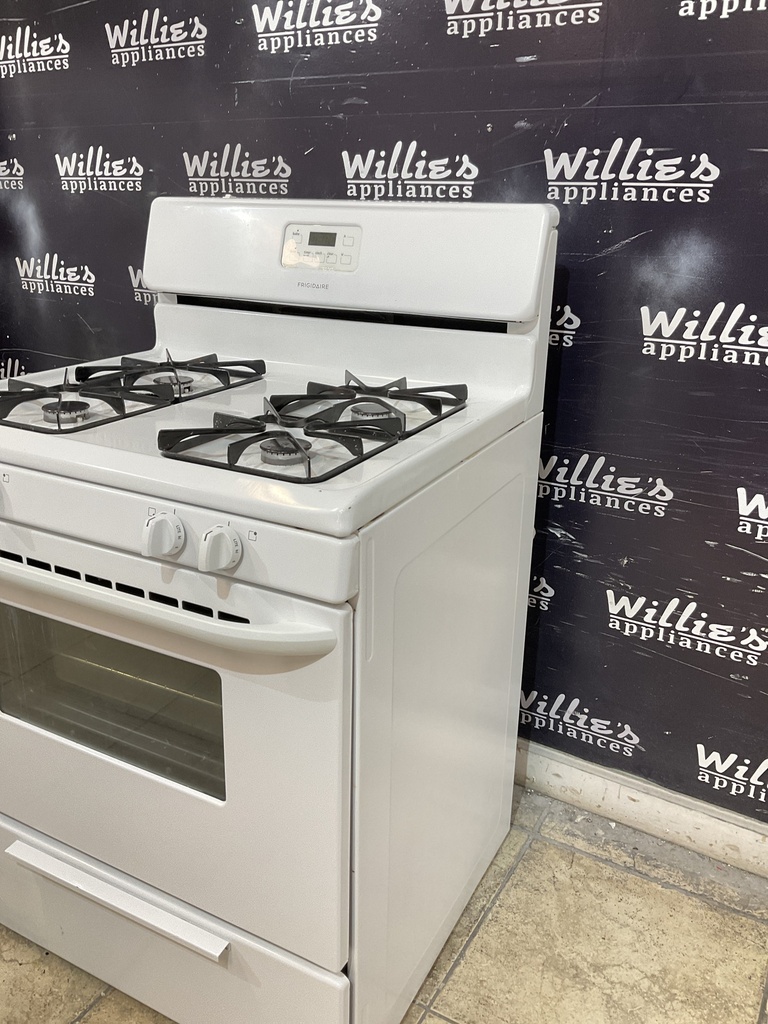 Frigidaire Used Natural Gas Stove 30inches (White)