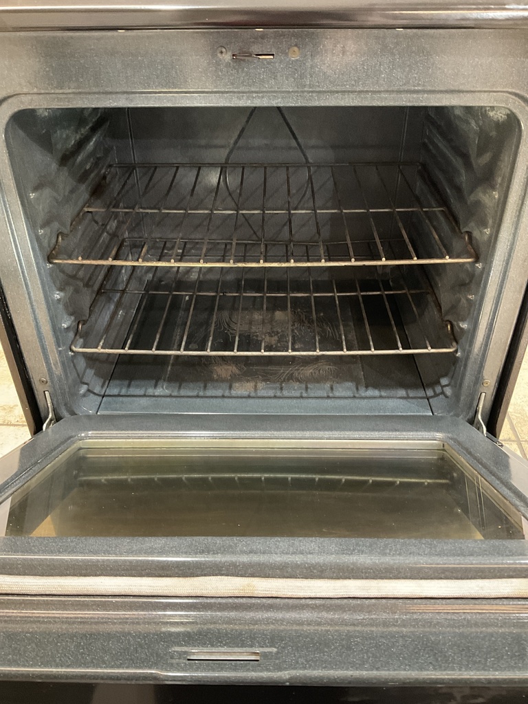 Kenmore Used Electric Stove 30inches {3 prong} (Black) 