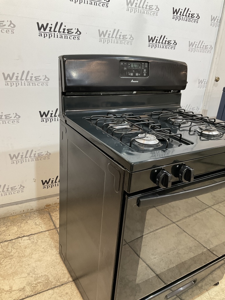 Amana Used Natural Gas Stove 30inches (Black) 