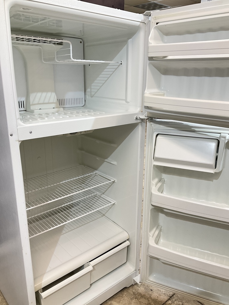 Hotpoint Used Refrigerator Top and Bottom 28x61 1/2” (White) 
