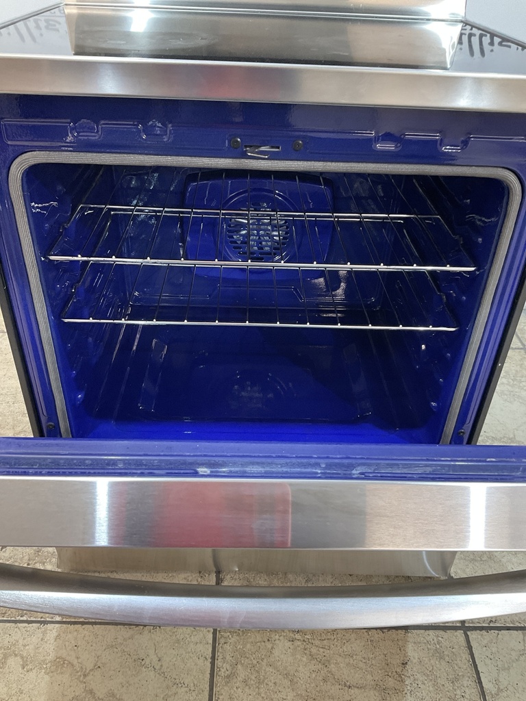 Lg Used Electric Stove 220volts (40/50 AMP) 30inches {3 prong} (Stainless Steel) 