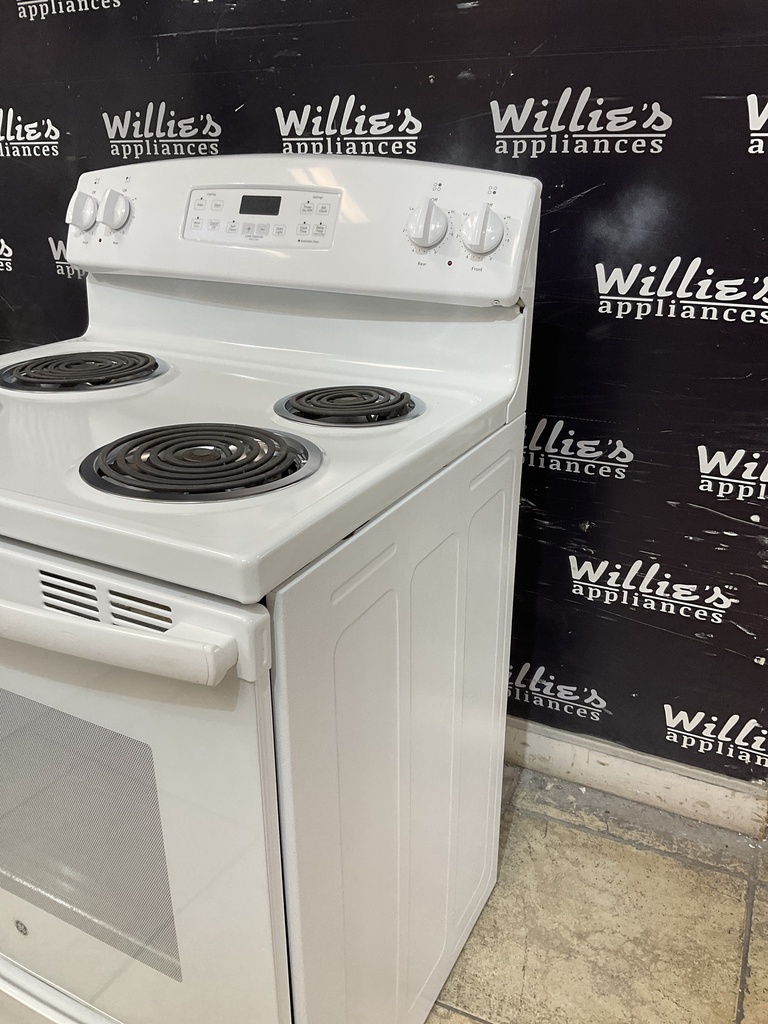 Ge Used Electric Stove 30inches {4 prong} (White) 