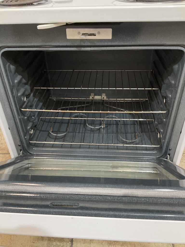 Ge Used Electric Stove 30inches {4 prong} (White) 