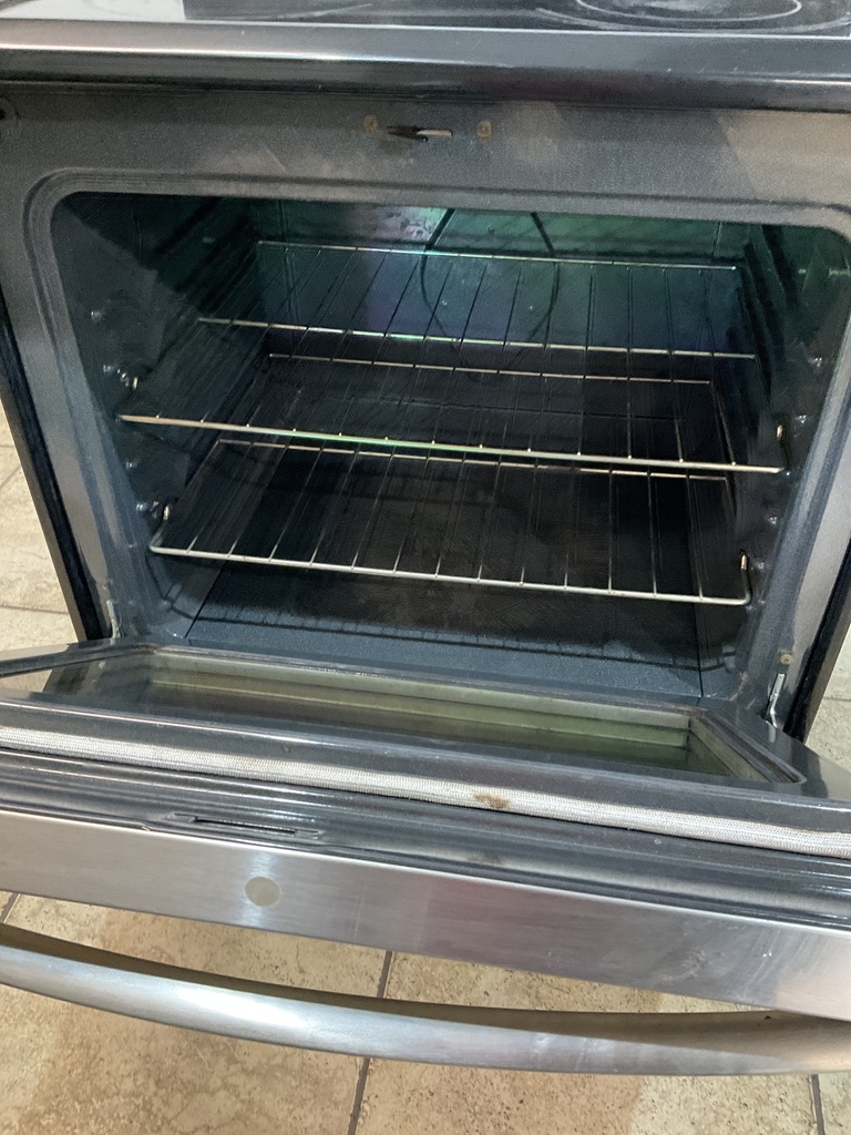 Kenmore Used Electric Stove 220volts (40/50 AMP) 30inches {no cord} (stainless steel)