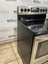 Kenmore Used Electric Stove 220volts (40/50 AMP) 30inches {no cord} (stainless steel)